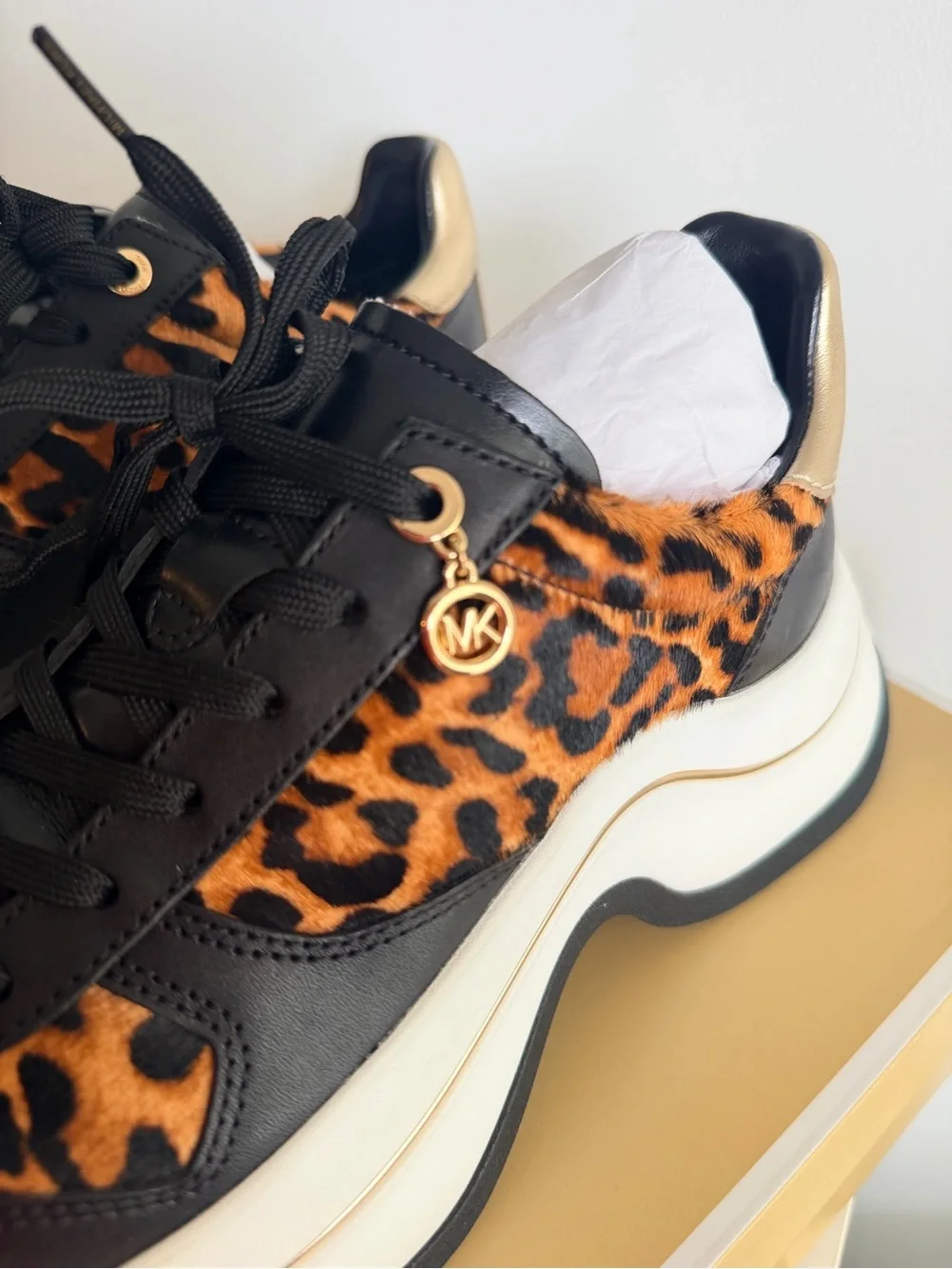 Michael Kors Arla Trainer Women’s Black & Leopard Print  Sneakers size 9.5